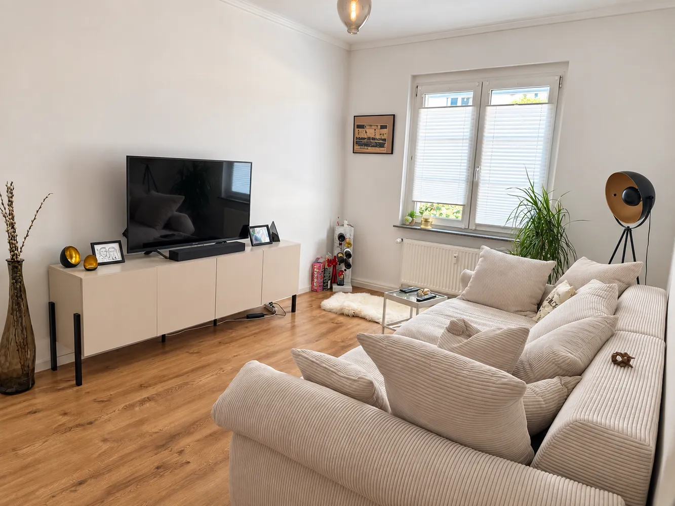 3 Zimmer Wohnung mit 74 m² in Köln – Bild 1