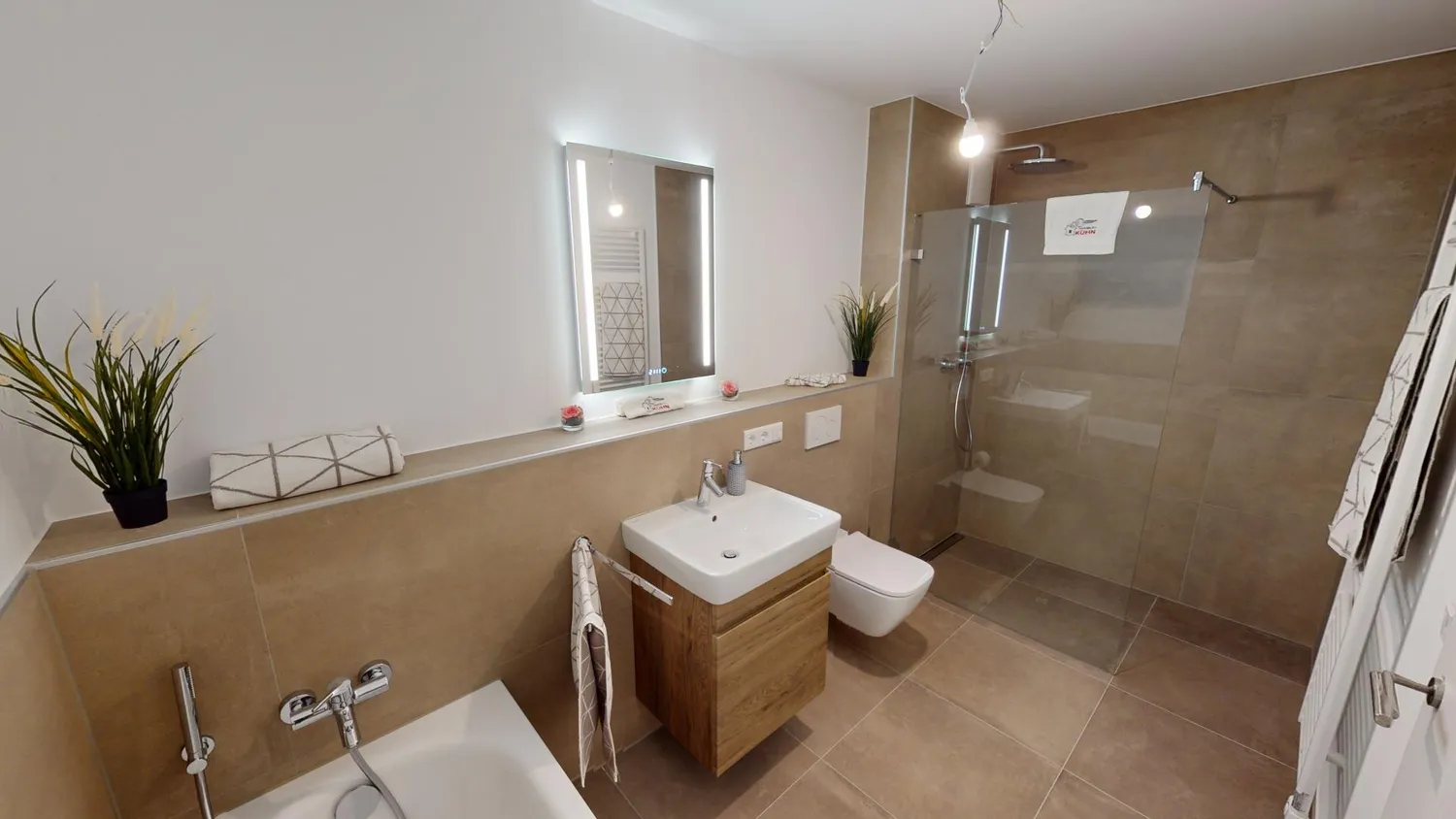 3 Zimmer Wohnung mit 105 m² in Grevenbroich – Bild 1