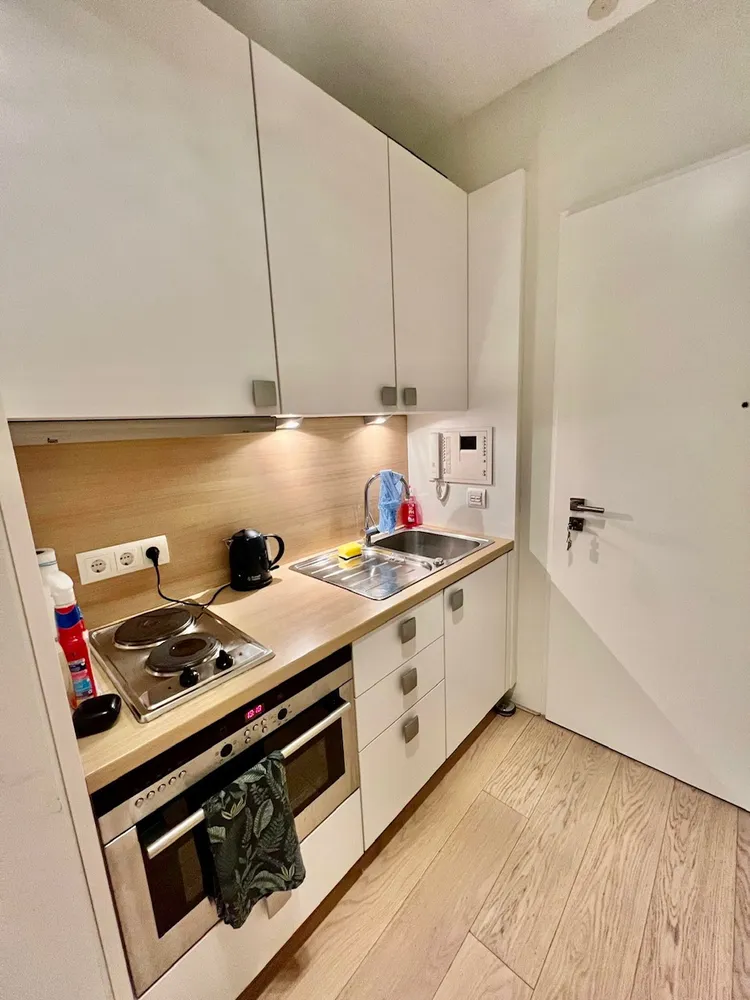 1 room apartment with 27 m² in Munich – Photo 4