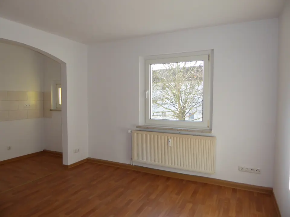 2 Zimmer Wohnung mit 38 m² in Saalfeld/Saale – Bild 1