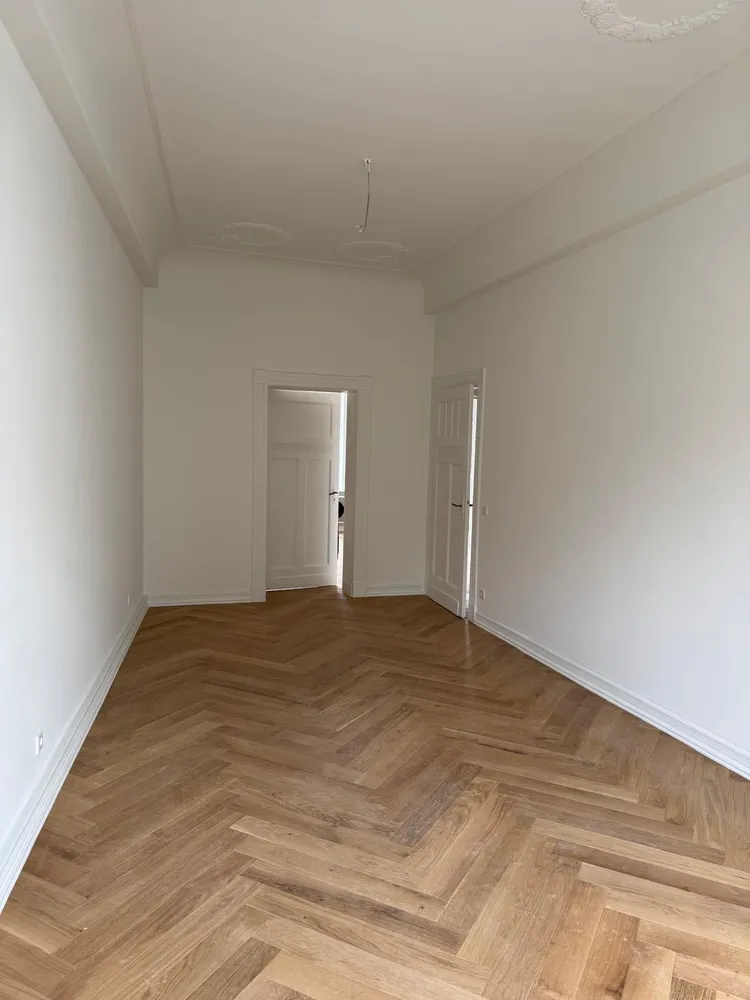 5 Zimmer Wohnung mit 174 m² in Düsseldorf – Bild 1