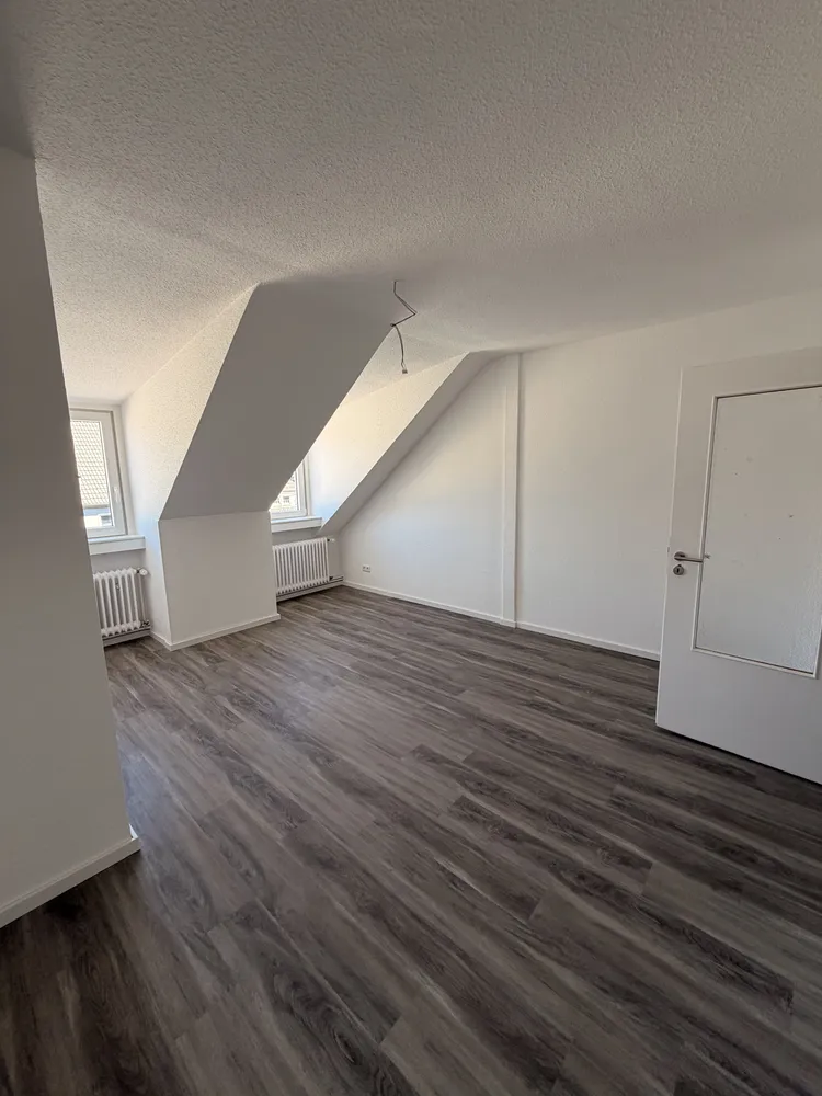 3 Zimmer Wohnung mit 76 m² in Düsseldorf – Bild 8