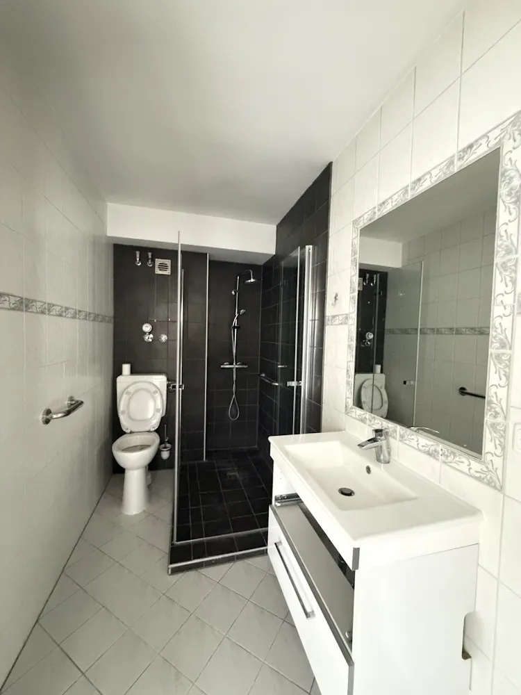 2 room apartment with 56 m² in Berlin – Photo 4