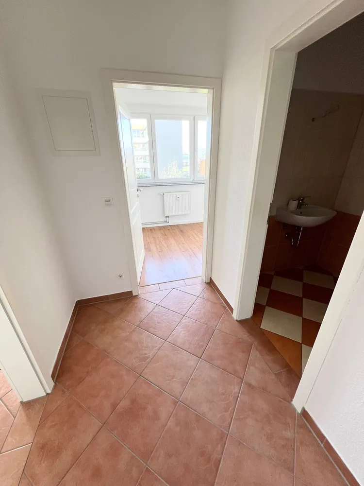 2 Zimmer Wohnung mit 35 m² in Rostock – Bild 12