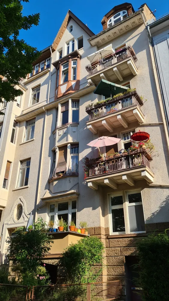 4 Zimmer Wohnung mit 117 m² in Wiesbaden – Bild 4