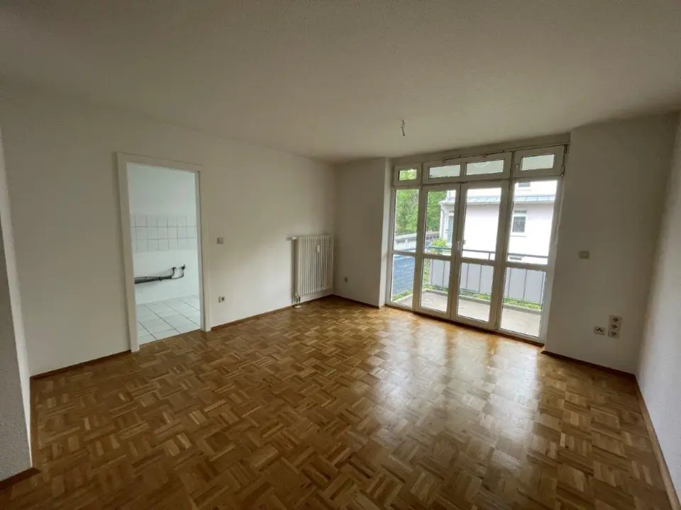 3 Zimmer Wohnung mit 63 m² in Zwickau – Bild 1