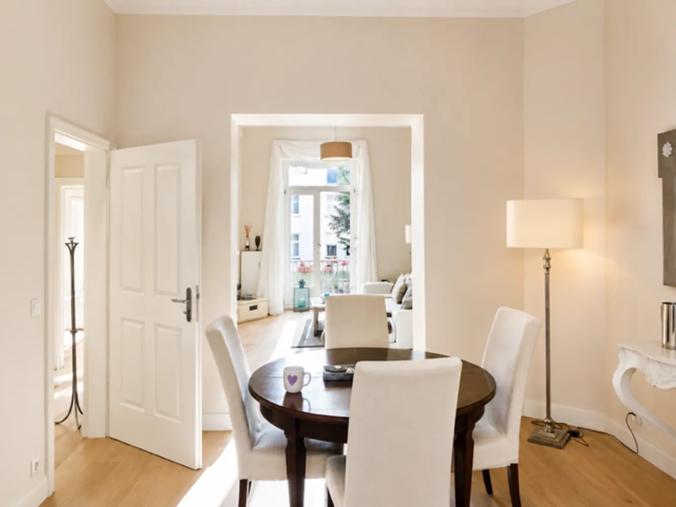 3 Zimmer Wohnung mit 95 m² in Frankfurt am Main – Bild 5