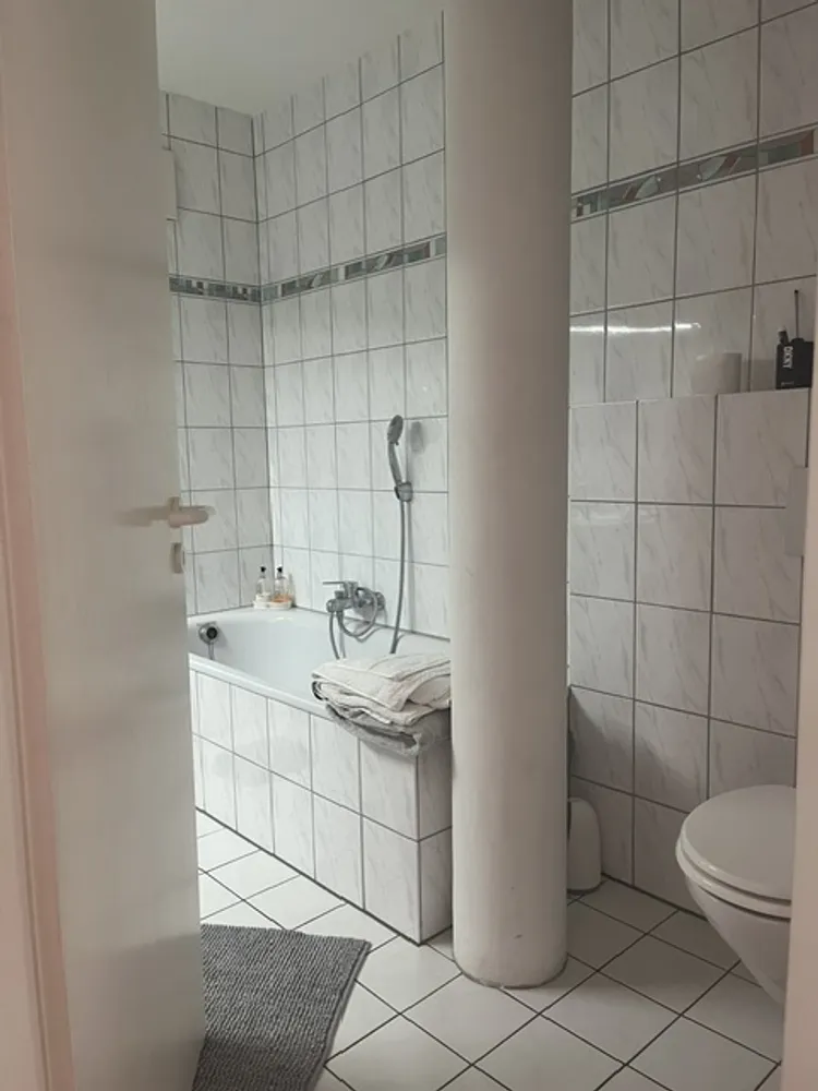 3 Zimmer Wohnung mit 97 m² in Mannheim – Bild 3