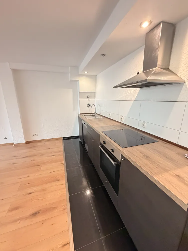 2 Zimmer Wohnung mit 88 m² in Düsseldorf – Bild 8