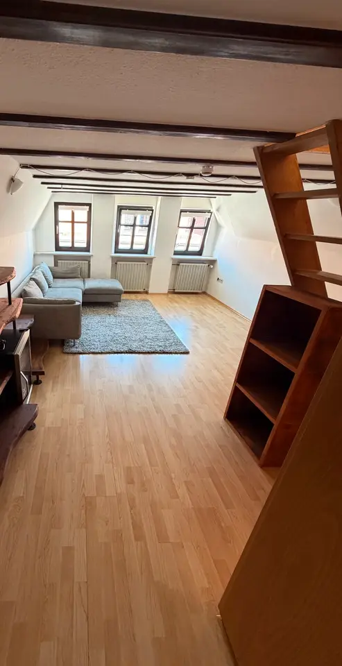 2 Zimmer Wohnung mit 42 m² in Augsburg – Bild 2