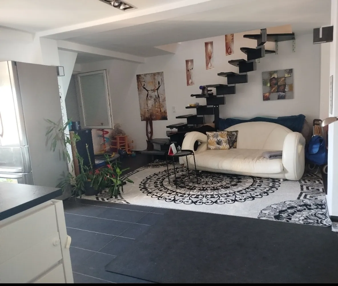 3 Zimmer Wohnung mit 80 m² in Nürnberg – Bild 1