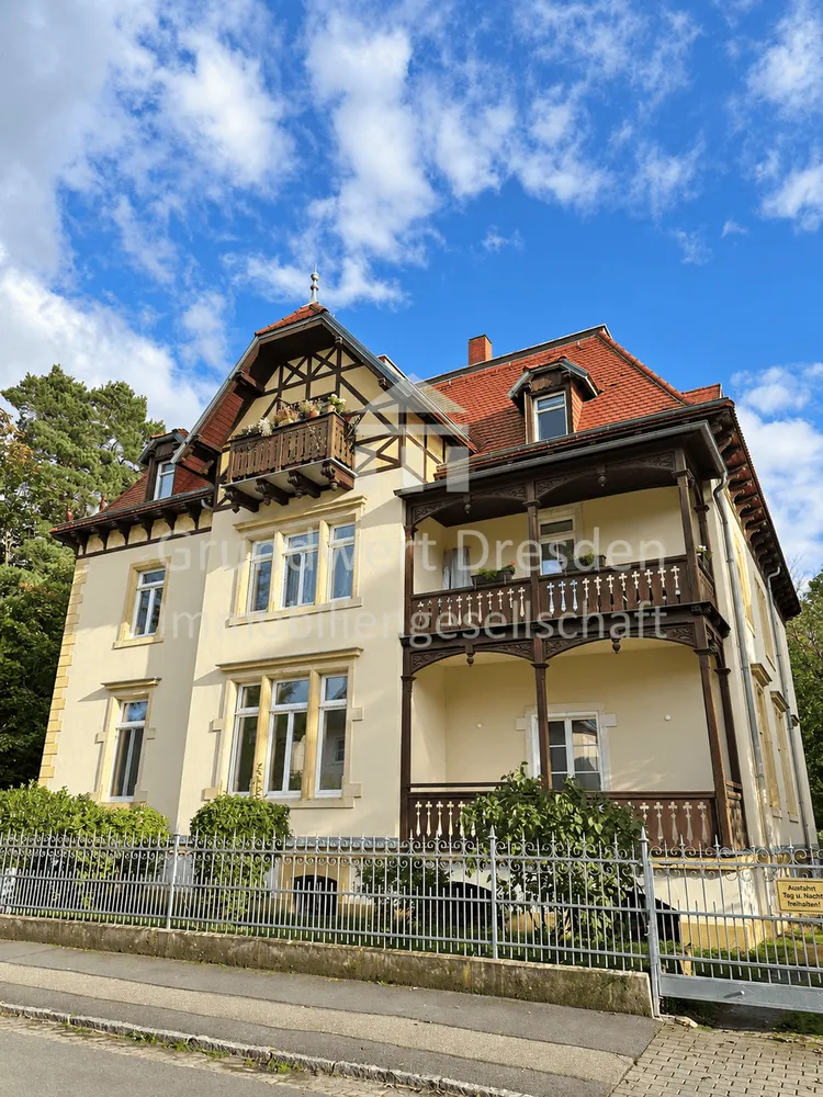 4 room apartment with 109 m² in Dresden – Photo 2
