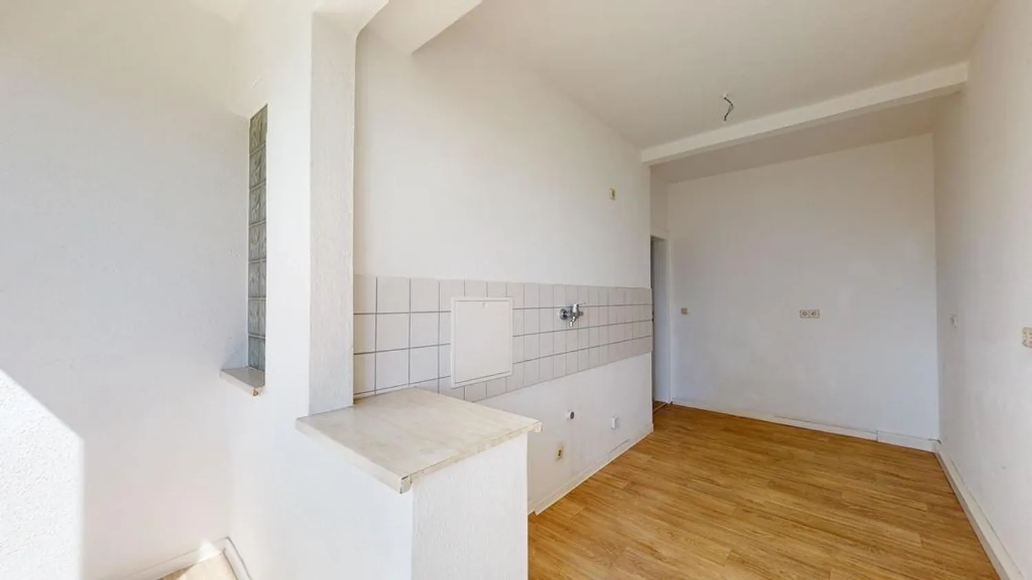 2 Zimmer Wohnung mit 46 m² in Halle (Saale) – Bild 12