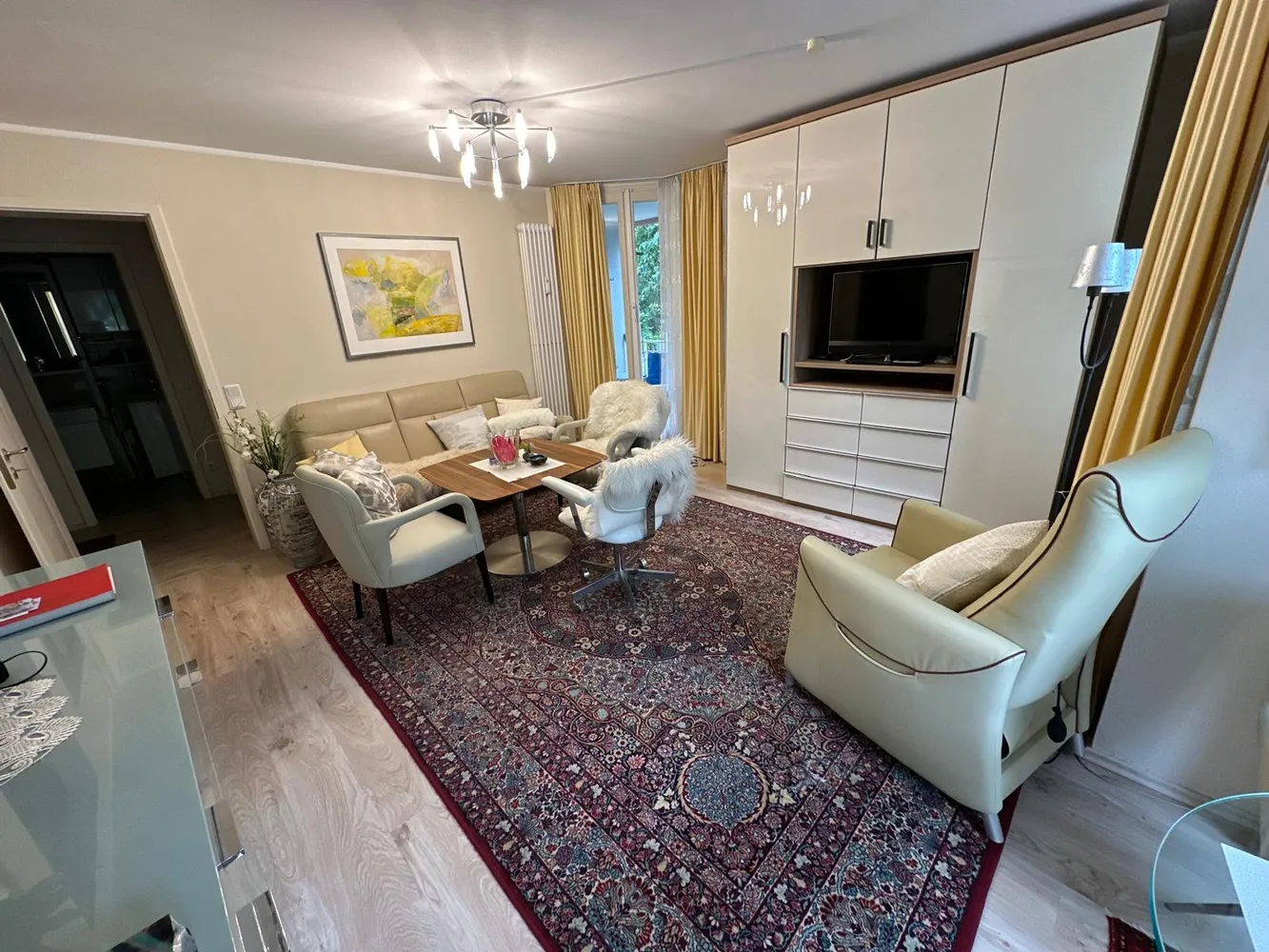 2 Zimmer Wohnung mit 55 m² in München – Bild 2