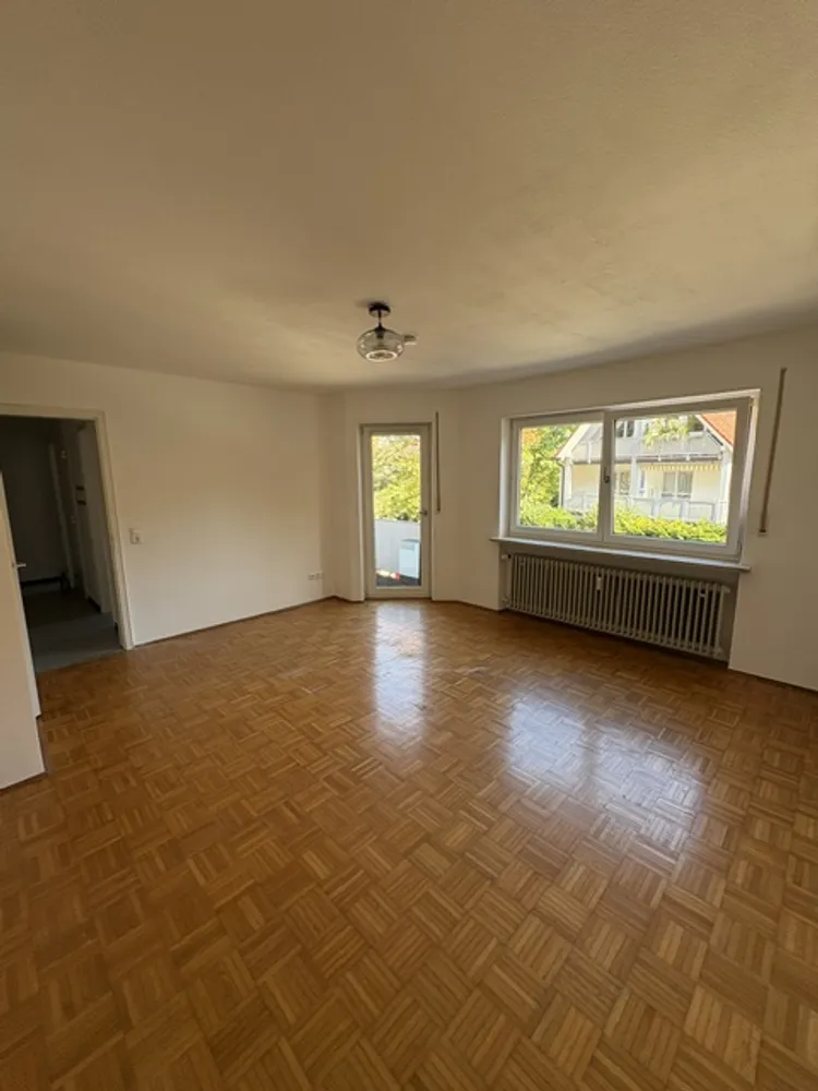 1 room apartment with 35 m² in Augsburg – Photo 2