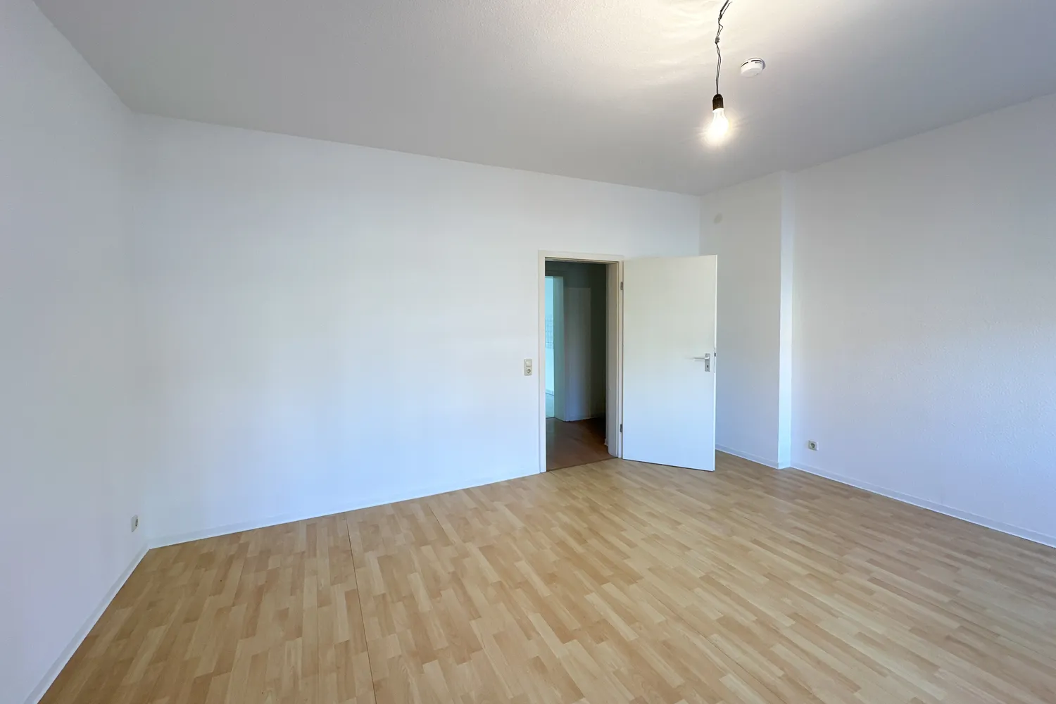 2 Zimmer Wohnung mit 67 m² in Magdeburg – Bild 6