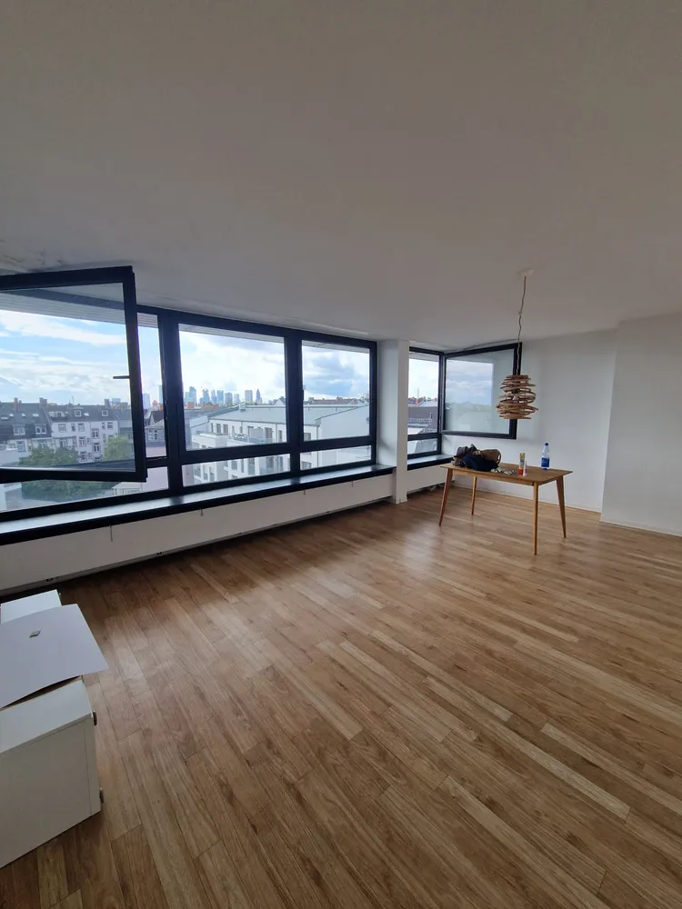 2 room apartment with 60 m² in Frankfurt am Main – Photo 4