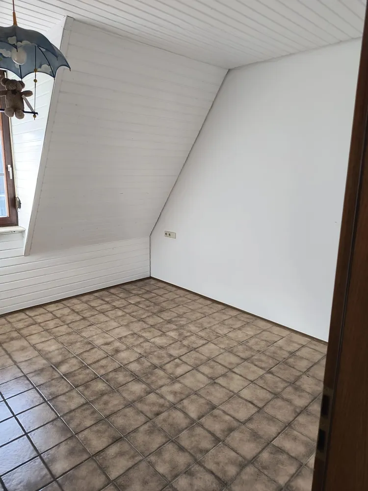 4 Zimmer Wohnung mit 89 m² in Rottenburg am Neckar – Bild 2