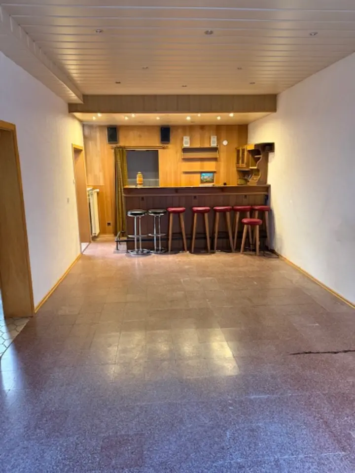 10 Zimmer Haus mit 206 m² in Duderstadt – Bild 1