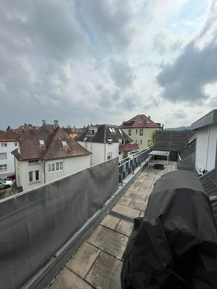 2 Zimmer Wohnung mit 77 m² in Stuttgart – Bild 4