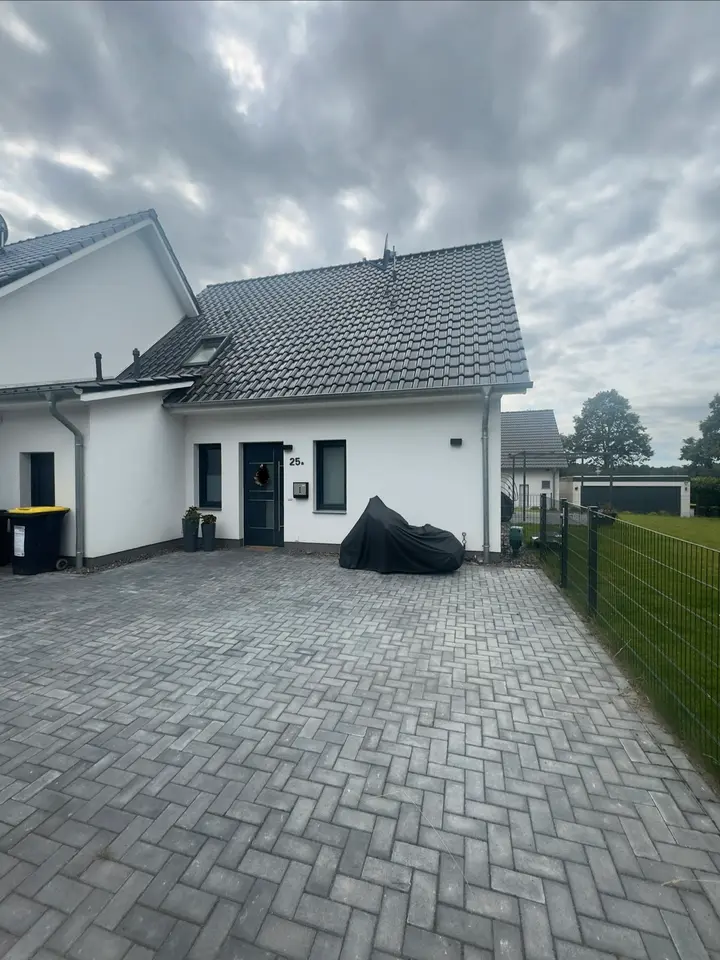 4 Zimmer Haus mit 130 m² in Wolfsburg – Bild 1