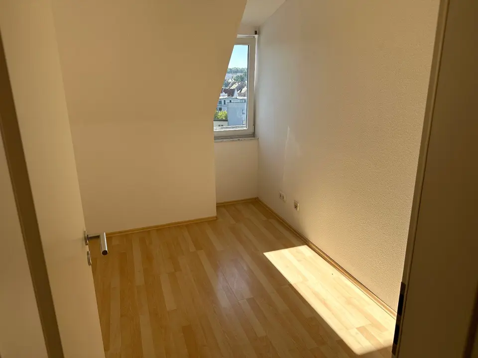 3 Zimmer Wohnung mit 55 m² in Altenburg – Bild 2