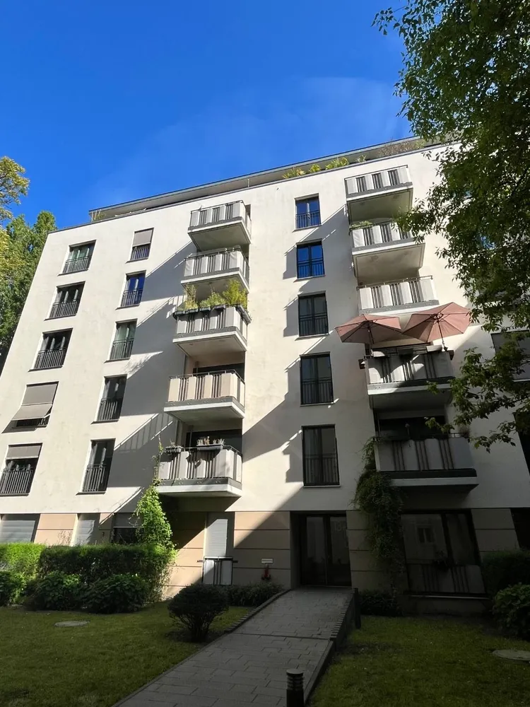 3 room apartment with 75 m² in Berlin – Photo 1