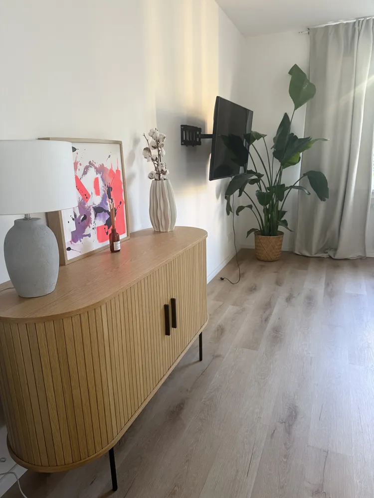 2 Zimmer Wohnung mit 67 m² in Düsseldorf – Bild 2