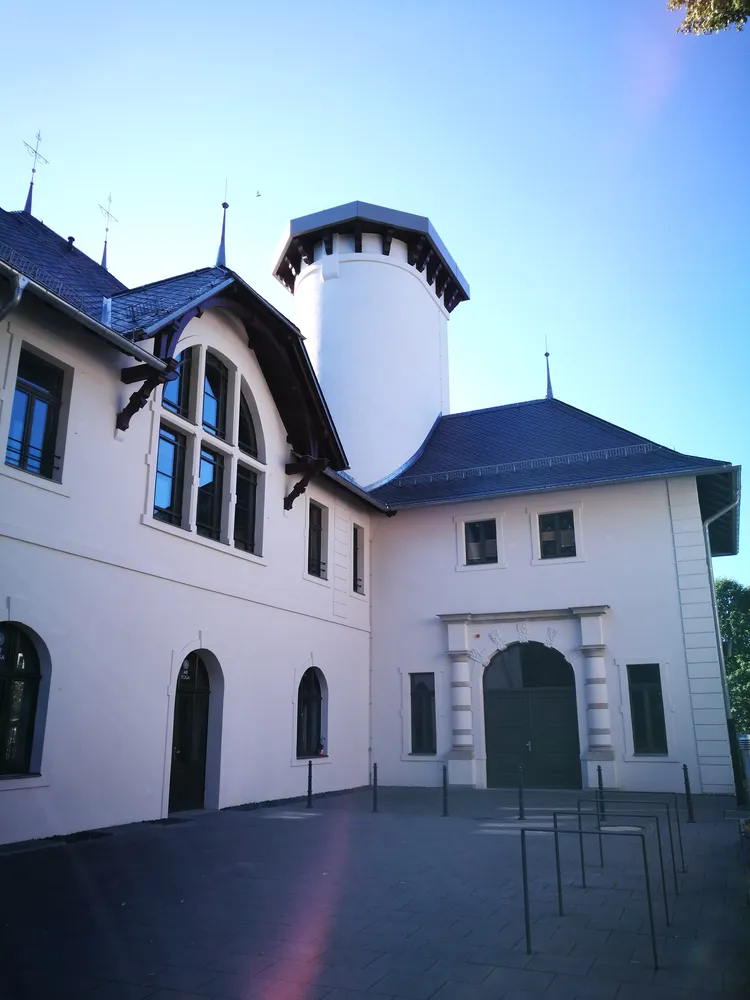 2 Zimmer Wohnung mit 68 m² in Dresden – Bild 2