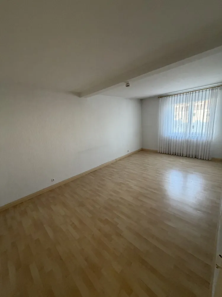 3 Zimmer Wohnung mit 84 m² in Karlsruhe – Bild 2