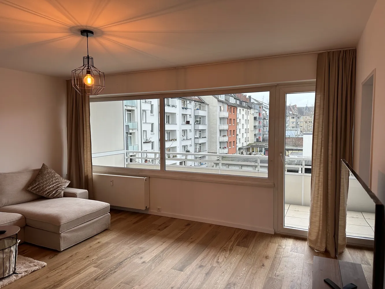 2 Zimmer Wohnung mit 44 m² in Düsseldorf – Bild 12