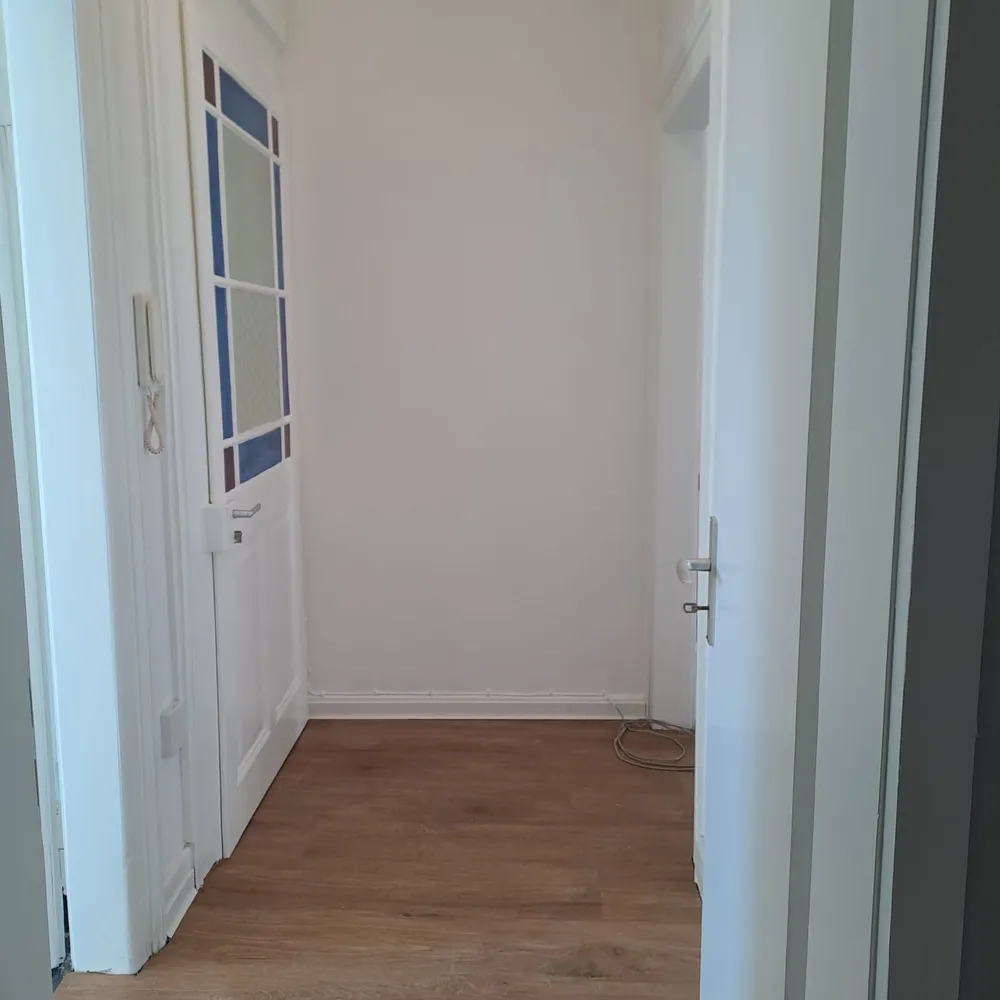 2 Zimmer Wohnung mit 51 m² in Karlsruhe – Bild 2