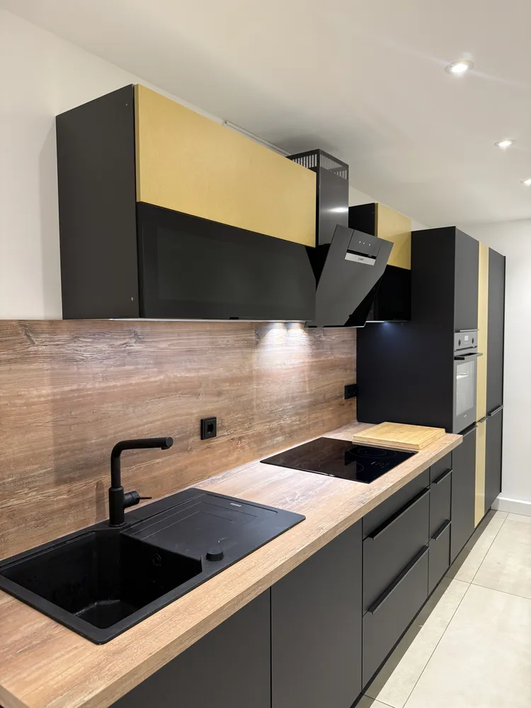 4 Zimmer Wohnung mit 77 m² in München – Bild 2
