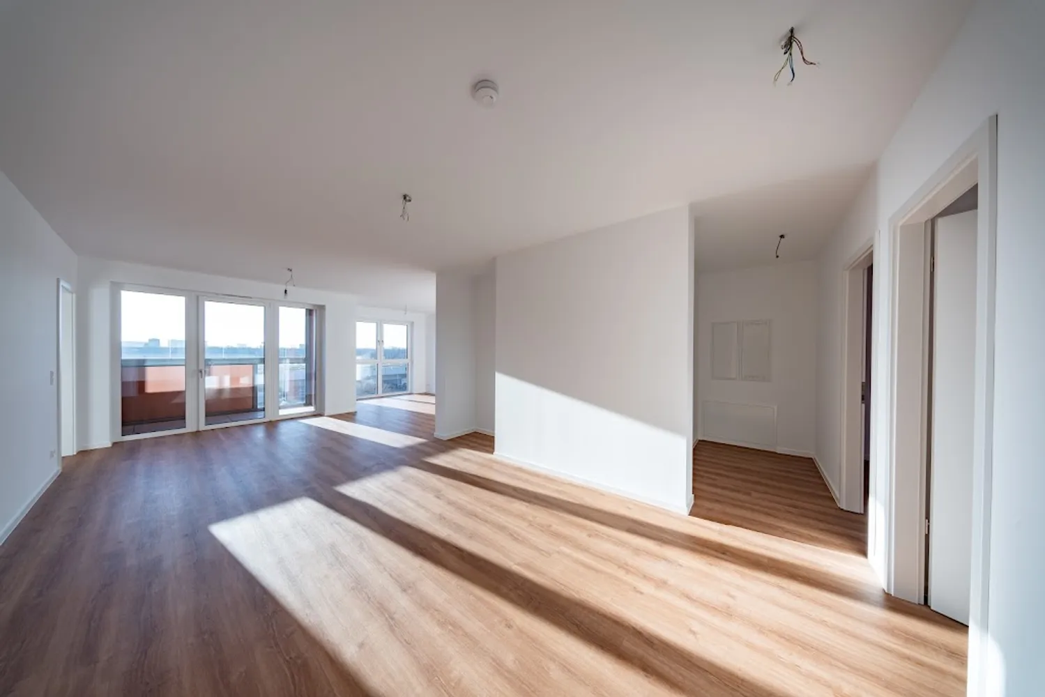 4 Zimmer Wohnung mit 102 m² in Berlin – Bild 2