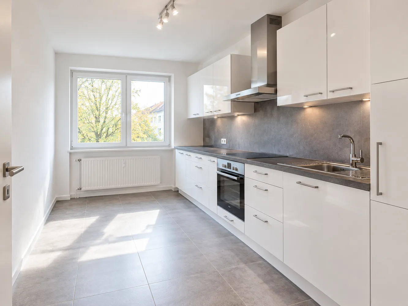 3 Zimmer Wohnung mit 93 m² in Hamburg – Bild 1