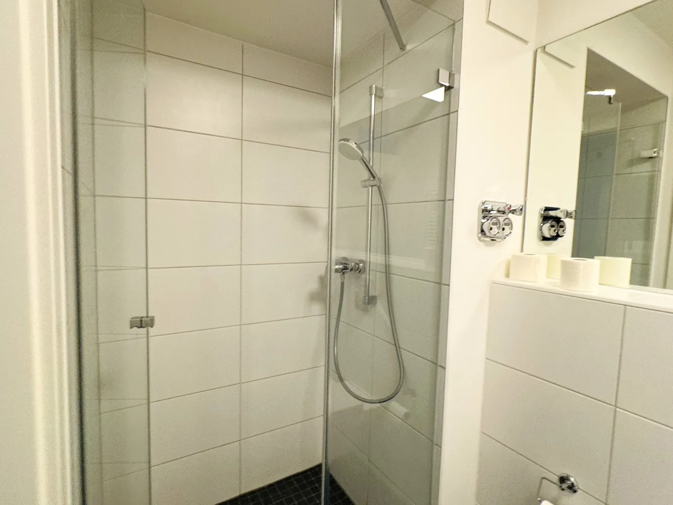 1 room apartment with 26 m² in Berlin – Photo 9