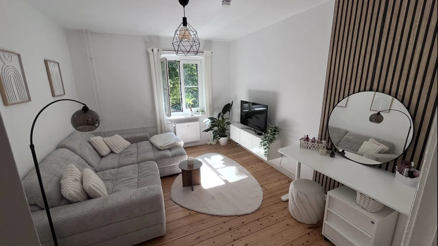 2 room apartment with 42 m² in Berlin – Photo 1