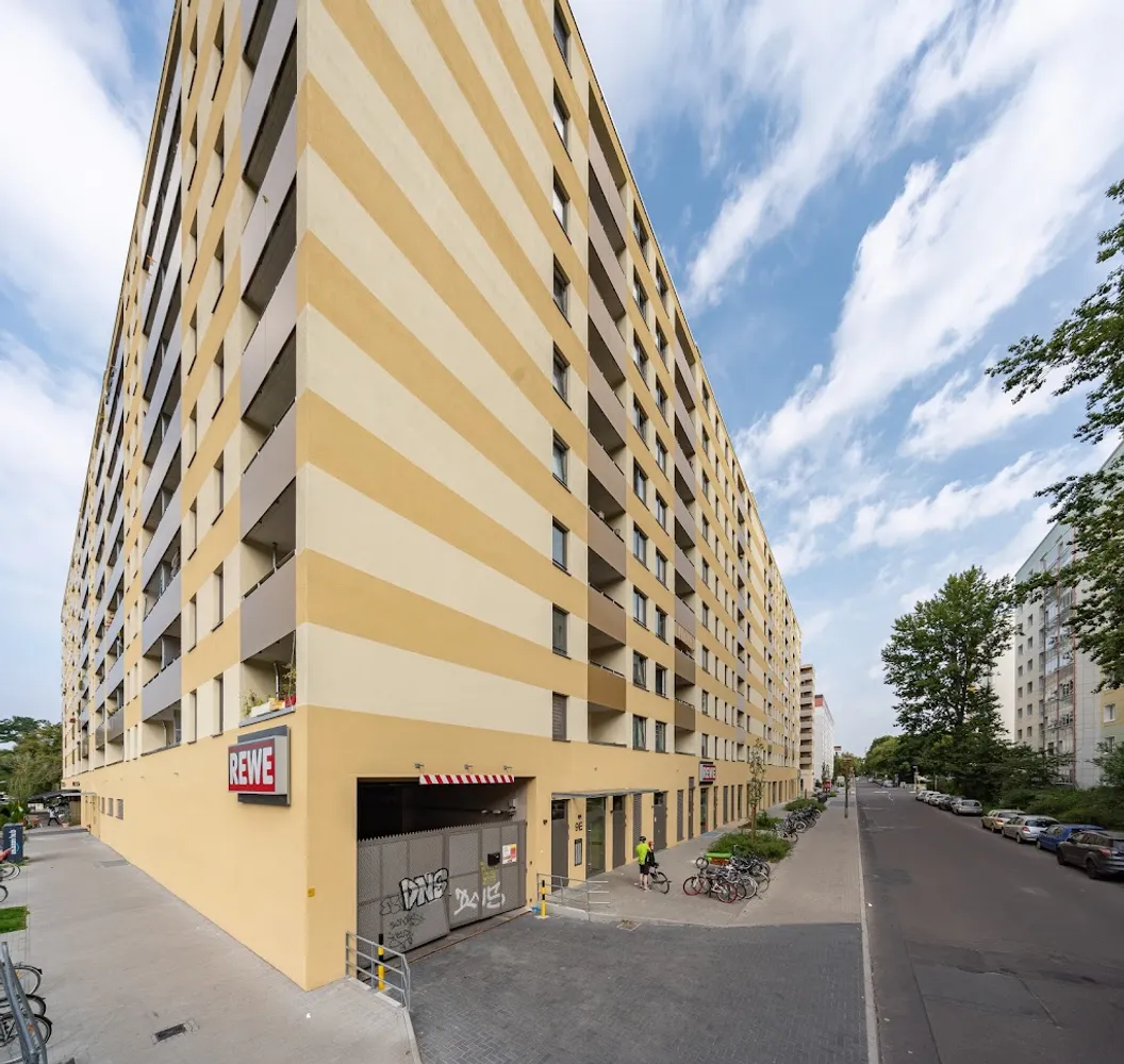 2 Zimmer Wohnung mit 56 m² in Berlin – Bild 1