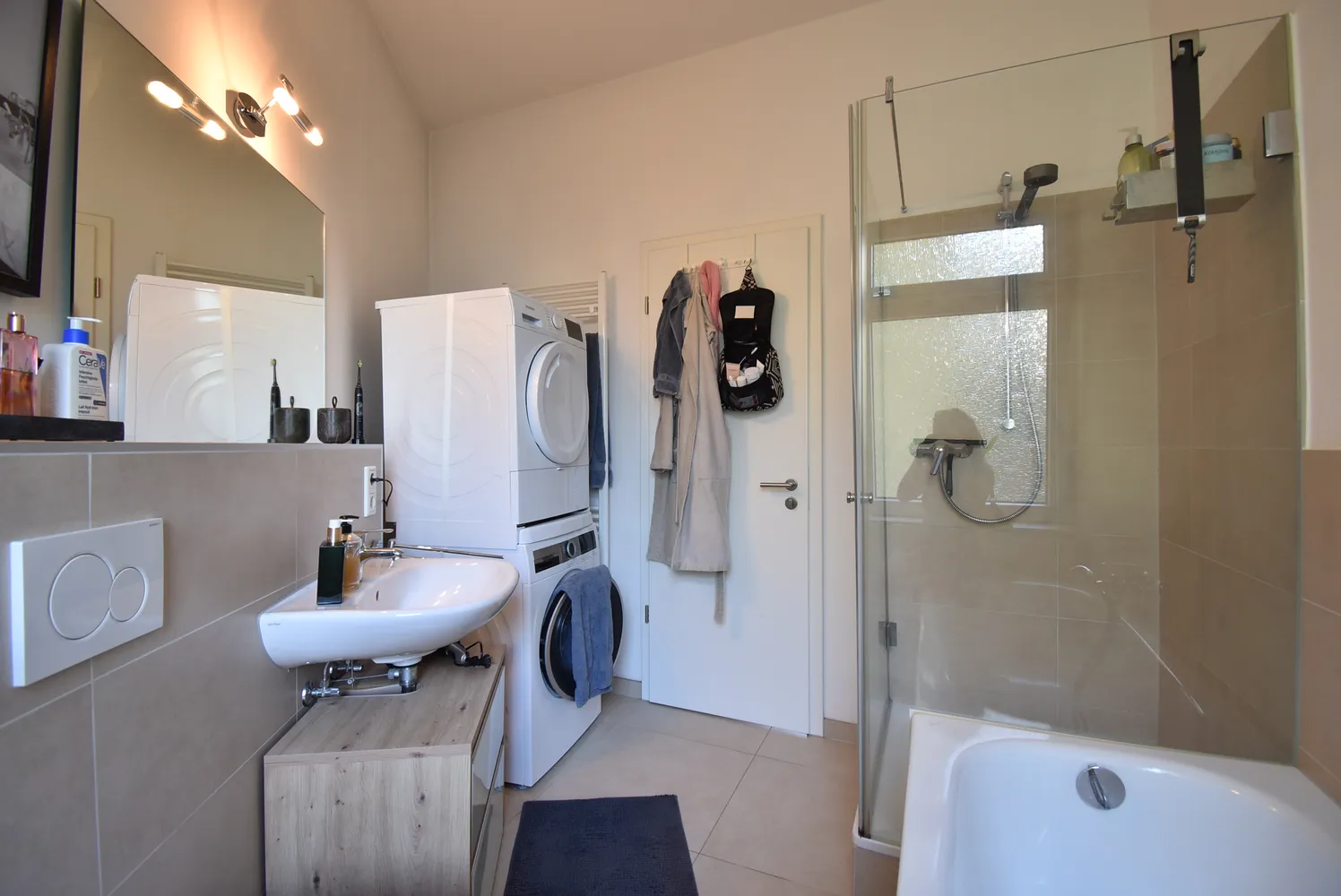 3 Zimmer Wohnung mit 74 m² in Düsseldorf – Bild 9