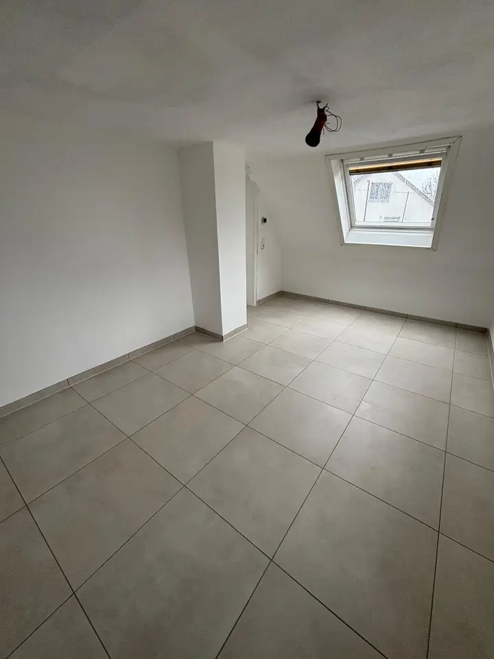 6 Zimmer Wohnung mit 130 m² in Schwäbisch Gmünd – Bild 2