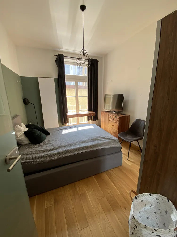 3 Zimmer Wohnung mit 80 m² in München – Bild 6