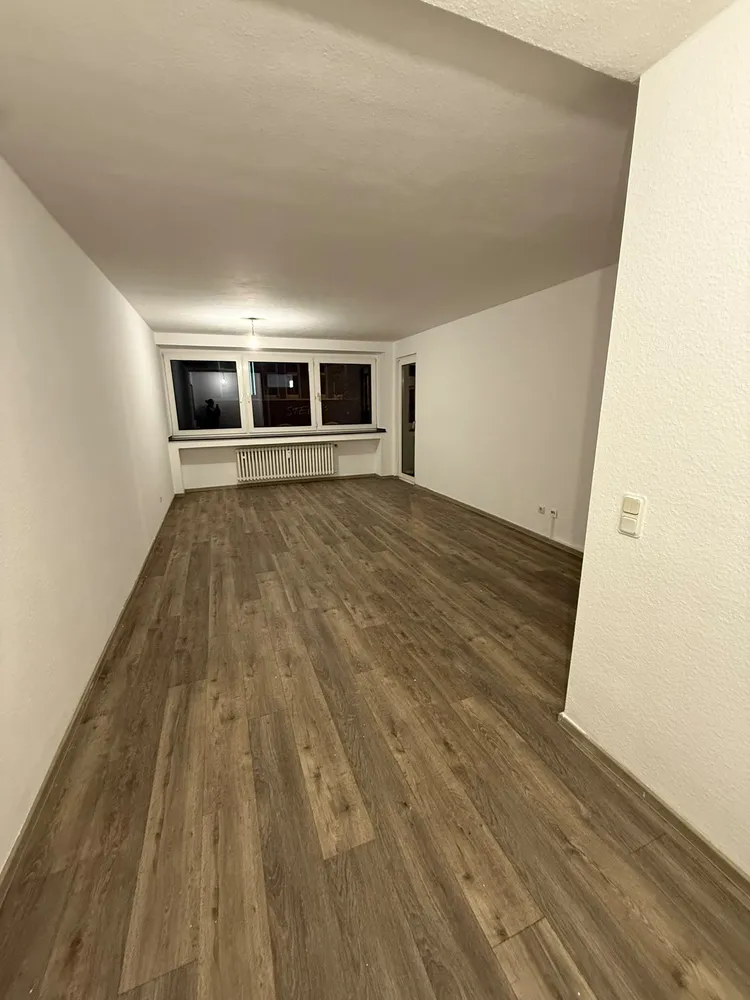 2 Zimmer Wohnung mit 70 m² in Köln – Bild 1
