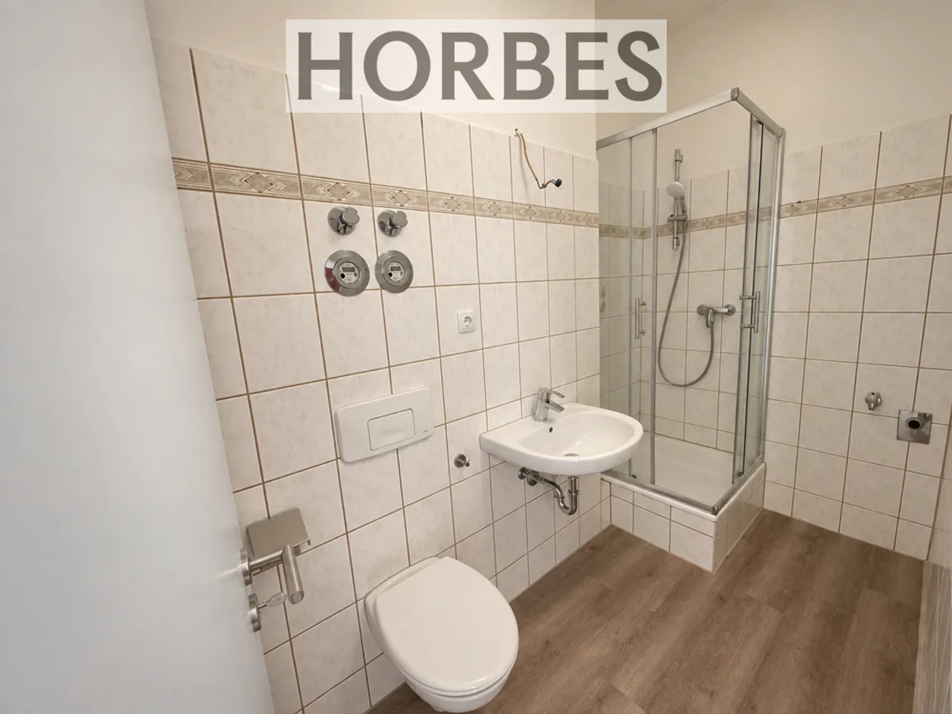 2 Zimmer Wohnung mit 46 m² in Werdau – Bild 3