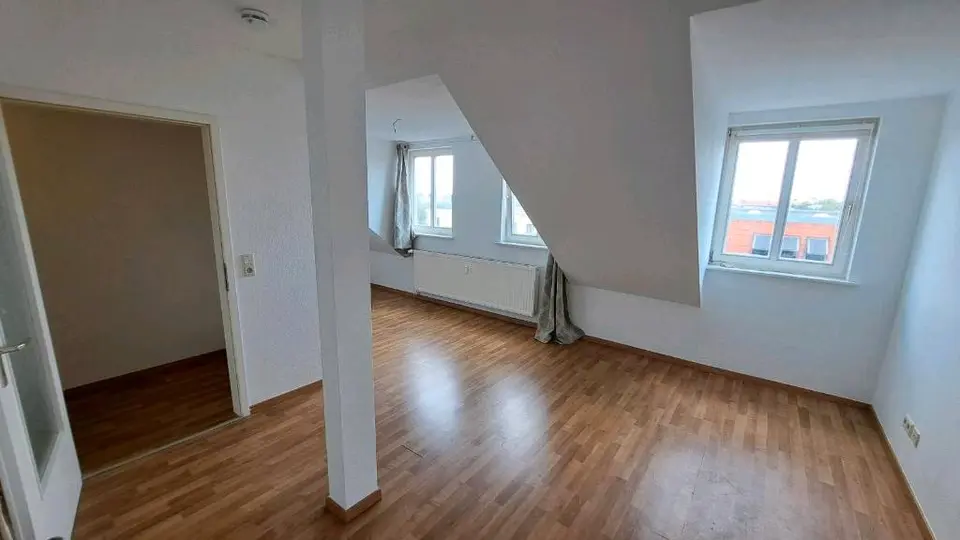 Studio with 45 m² in Magdeburg – Photo 1
