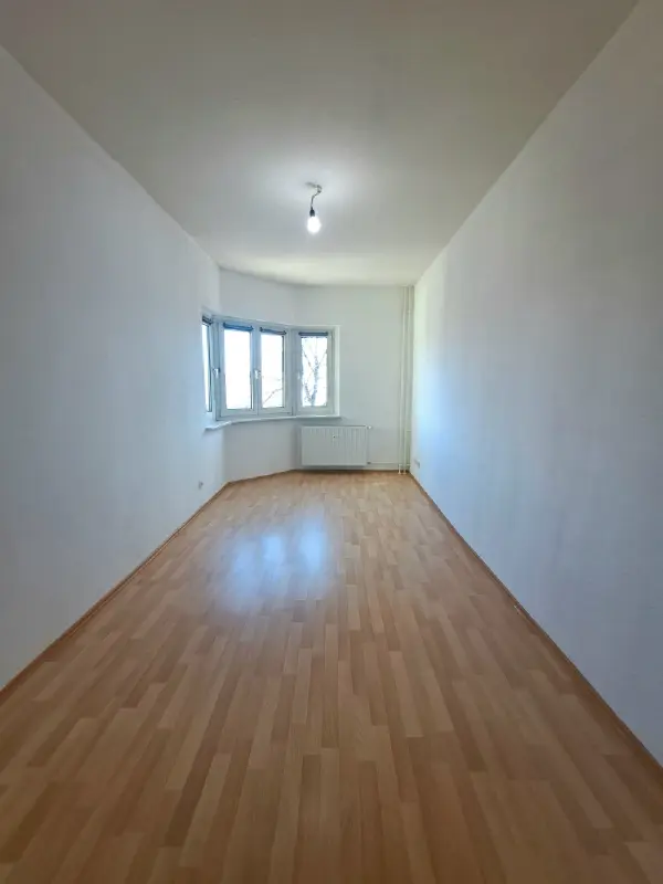 2 Zimmer Wohnung mit 61 m² in Dresden – Bild 1