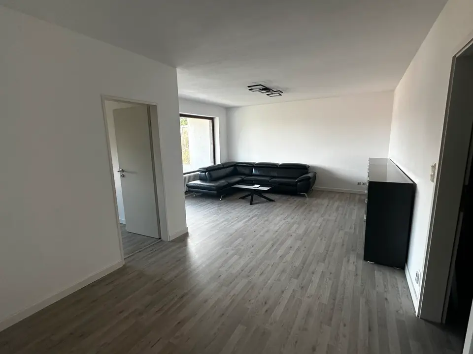 2 Zimmer Wohnung mit 65 m² in Bremen – Bild 2
