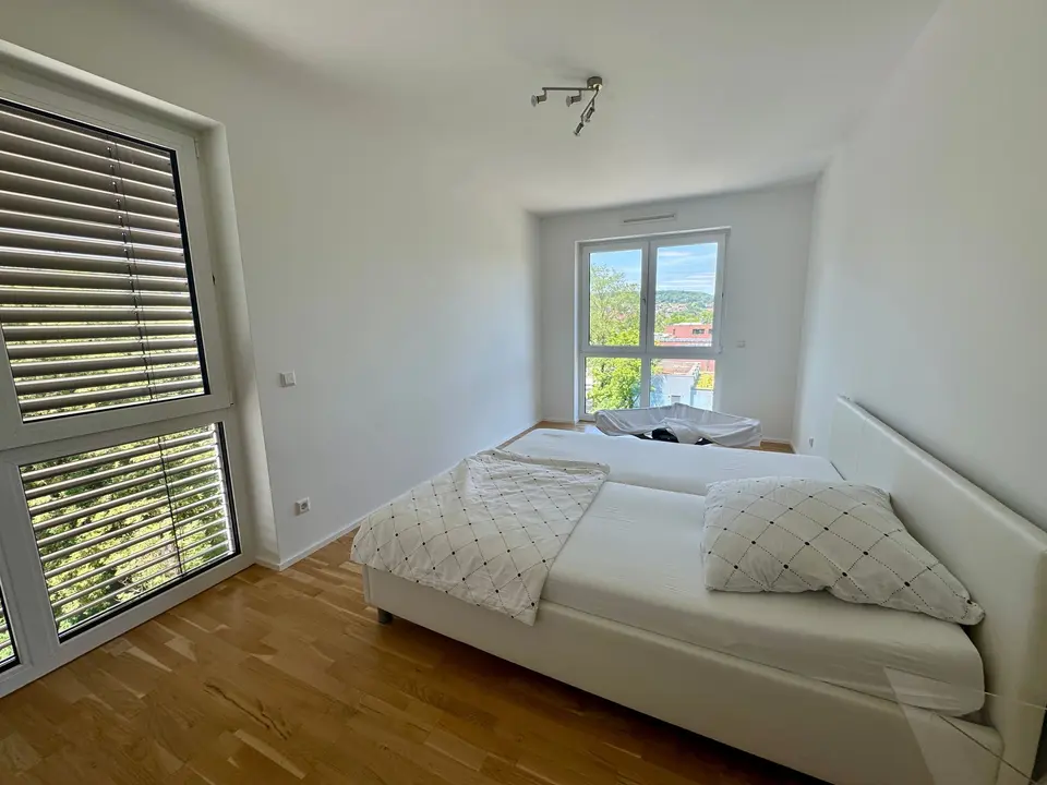 3 Zimmer Wohnung mit 90 m² in Nürtingen – Bild 2