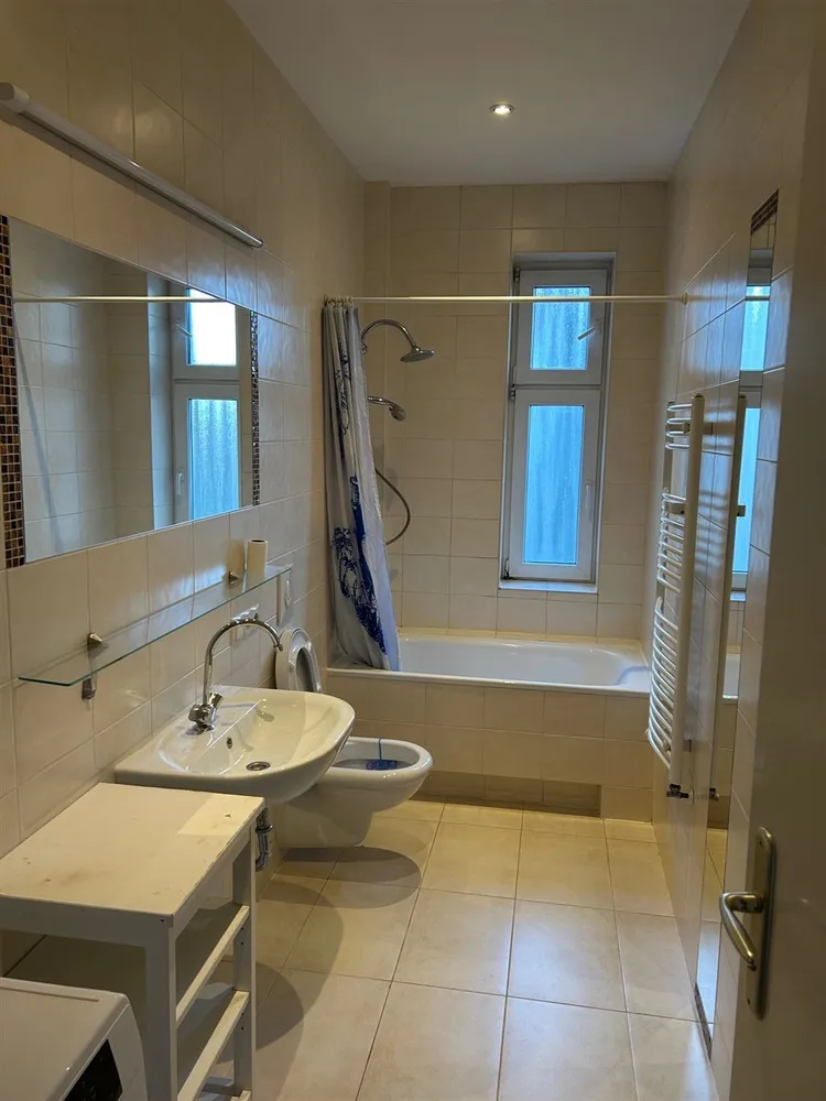 2 Zimmer Wohnung mit 61 m² in Berlin – Bild 9
