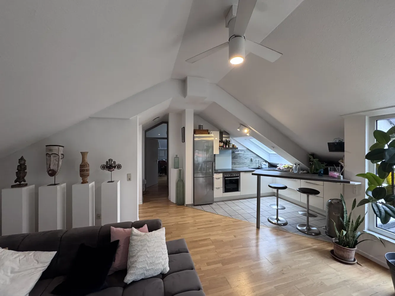 2 room apartment with 82 m² in Cologne – Photo 4