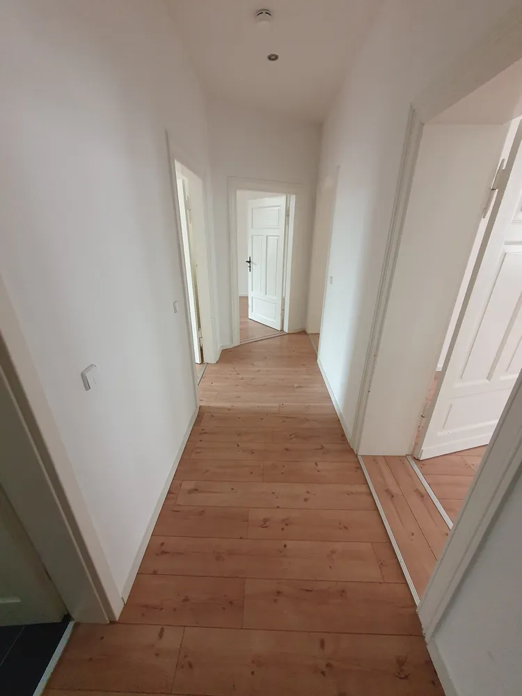 3 Zimmer Wohnung mit 87 m² in Magdeburg – Bild 2